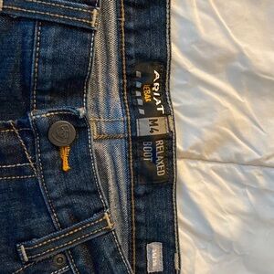 Brand new without tags Men’s Ariat pants size 36/30